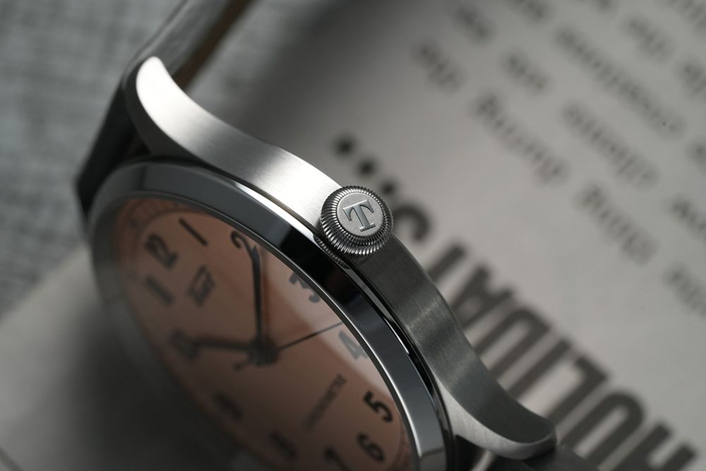 TISSOT 天梭廣告款 官方授權 Heritage 1938 COSC 天文台認證機械錶-鮭魚粉/39mm T1424641633200